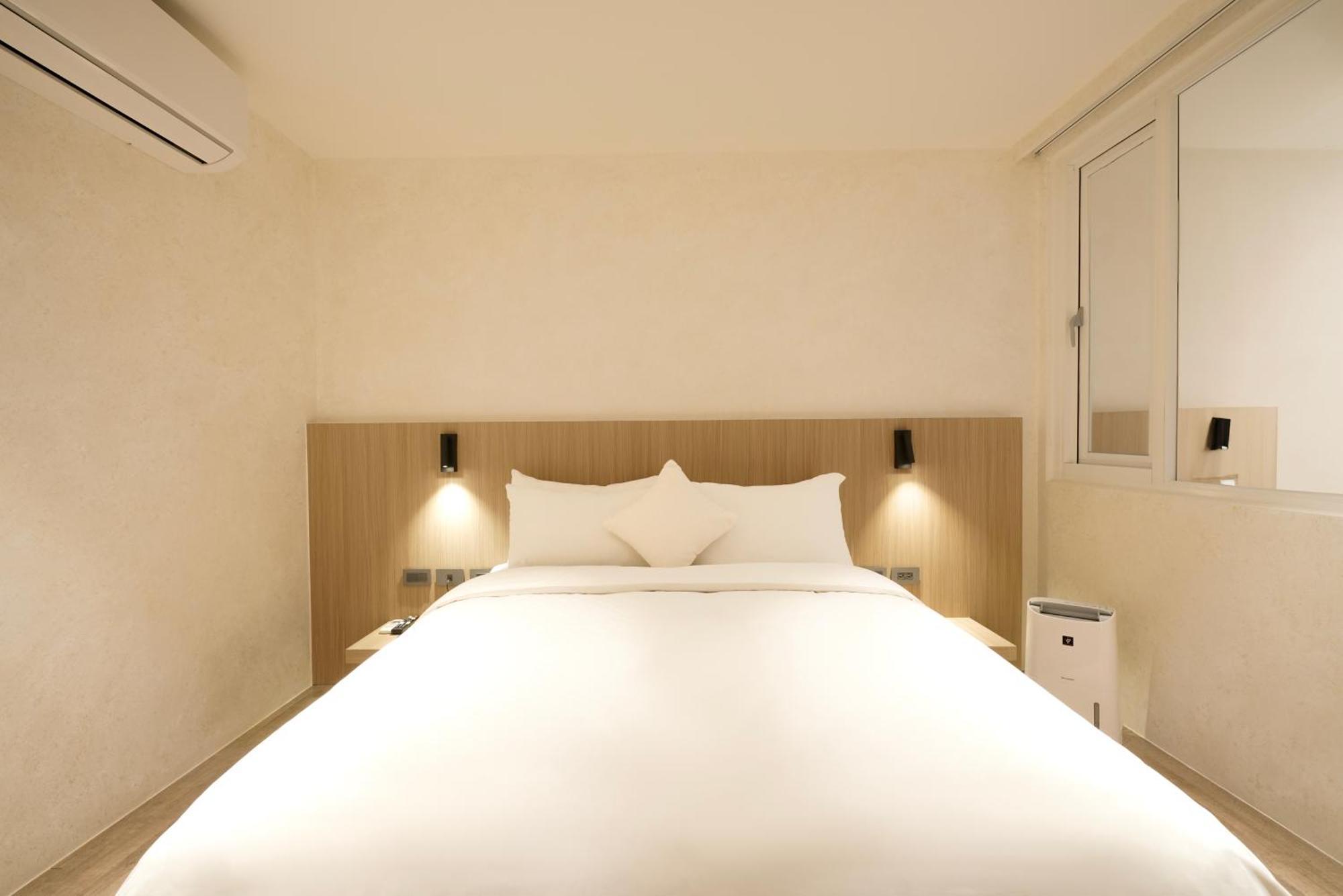 Hope Hotel Тайнань Экстерьер фото